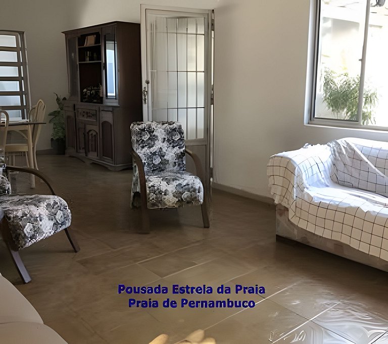 Aluguel Casa - Suítes Privativas