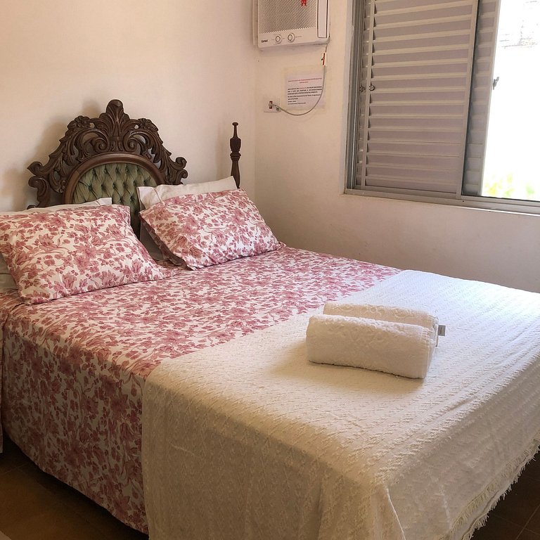 Aluguel Casa - Suítes Privativas