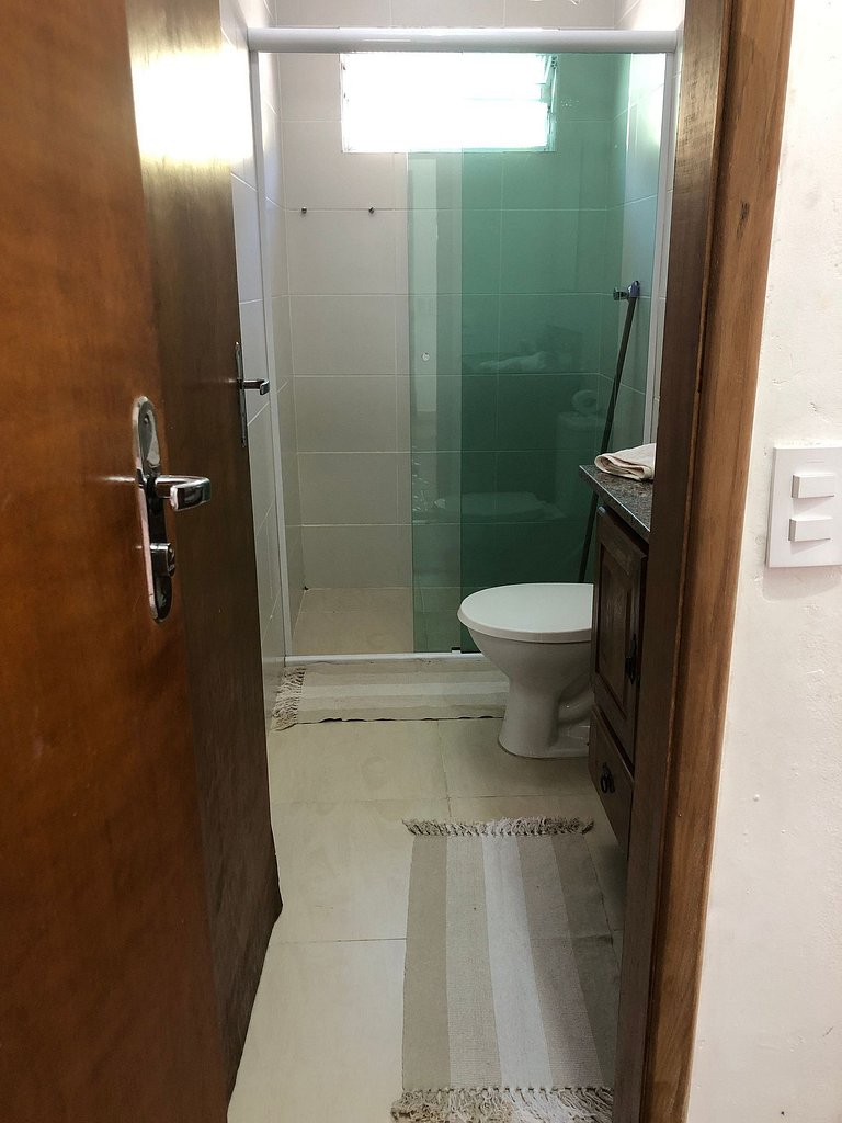 Aluguel Casa - Suítes Privativas
